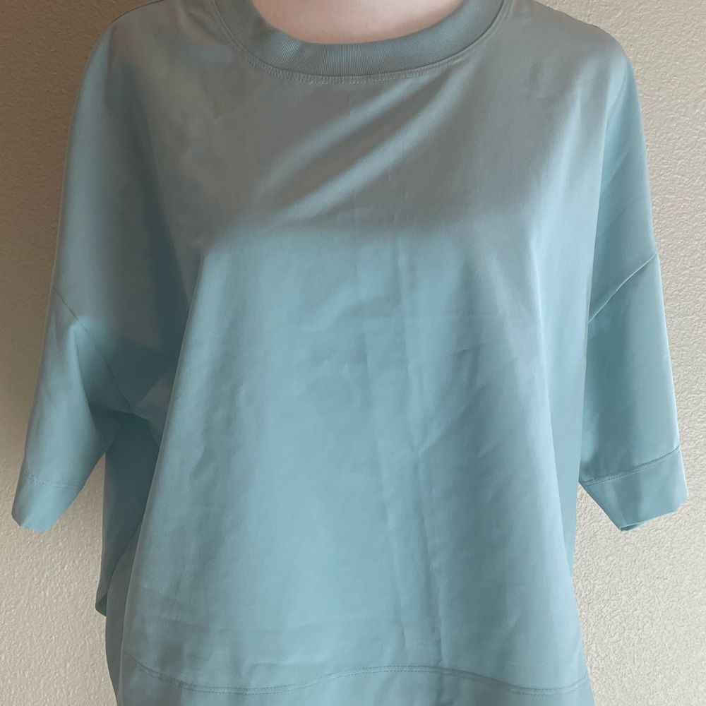Old Navy Active Stretchtech Crop Top